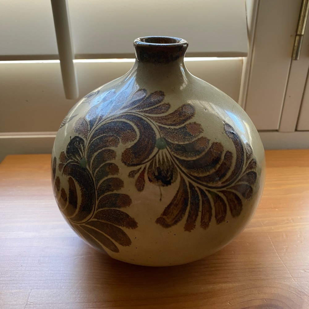 Vintage Signed Carlos Villanueva Hand Painted Mexico Flower Bud Vase - Picture 4 of 5
